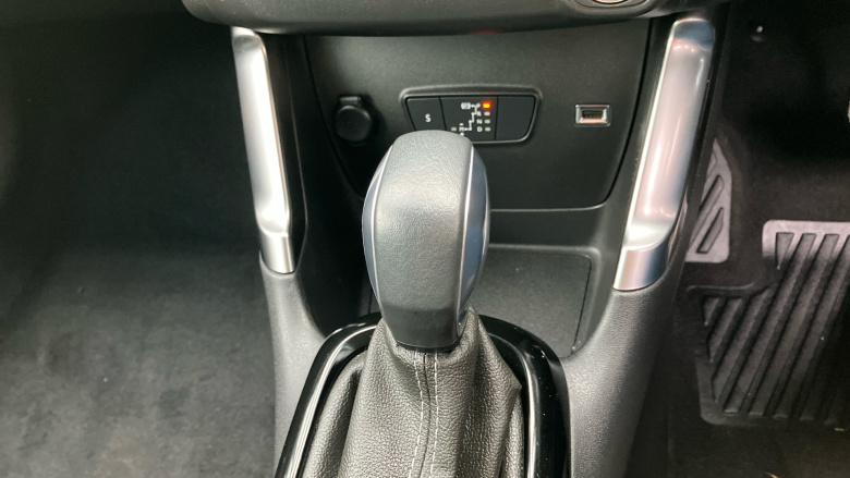 Citroen C3 Aircross 1.2 PureTech 130 Shine Plus 5dr EAT6 Petrol Hatchback